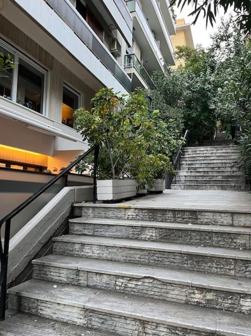 אתונה Ksenokratous-Kolonaki Cozy Apartment מראה חיצוני תמונה